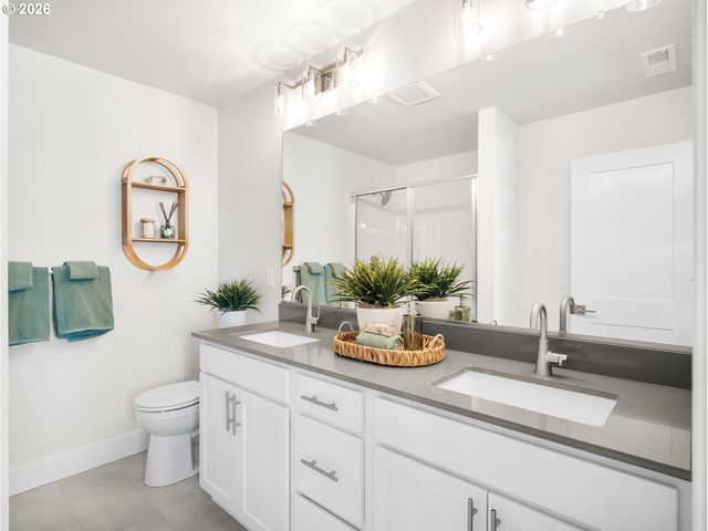 16664 Sw Gypsum Ter, King City, OR 97140