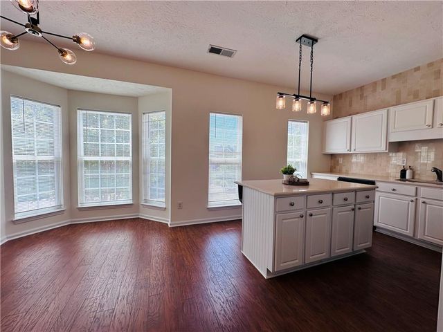 2037 Pinnacle Pointe Drives, Norcross, GA 30071