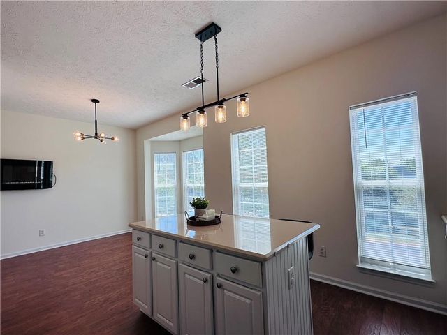 2037 Pinnacle Pointe Drives, Norcross, GA 30071