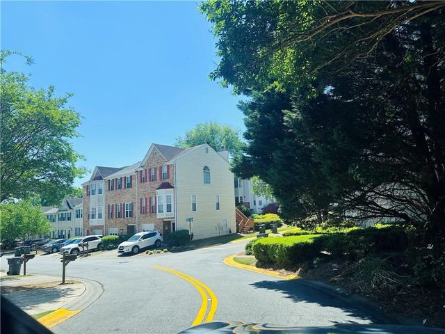 2037 Pinnacle Pointe Drives, Norcross, GA 30071