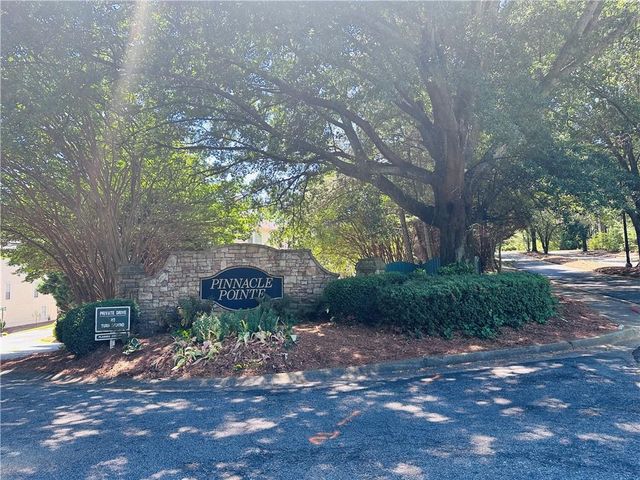 2037 Pinnacle Pointe Drives, Norcross, GA 30071