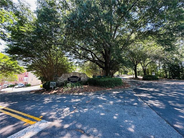 2037 Pinnacle Pointe Drives, Norcross, GA 30071