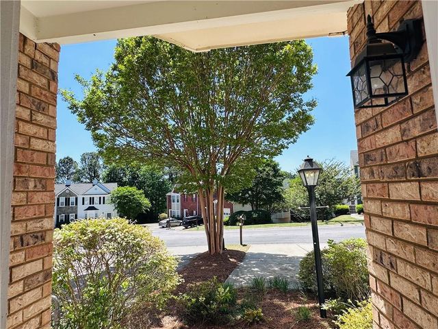 2037 Pinnacle Pointe Drives, Norcross, GA 30071