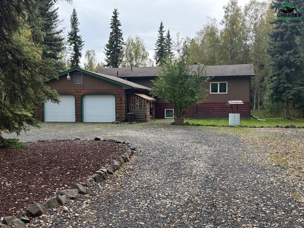 1003 SHIRLEY TURNAROUND, North Pole, AK 99705