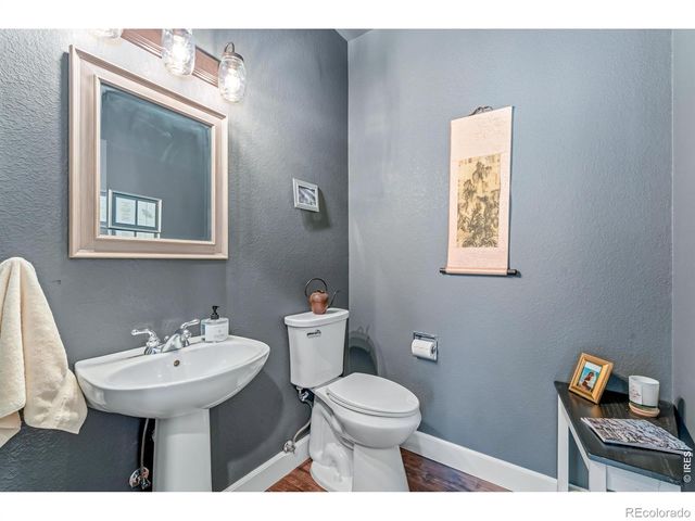 11693 Montgomery Circle, Longmont, CO 80504