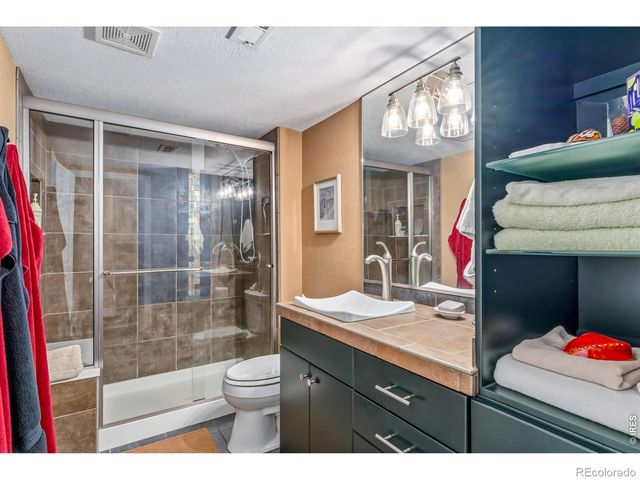 11693 Montgomery Circle, Longmont, CO 80504