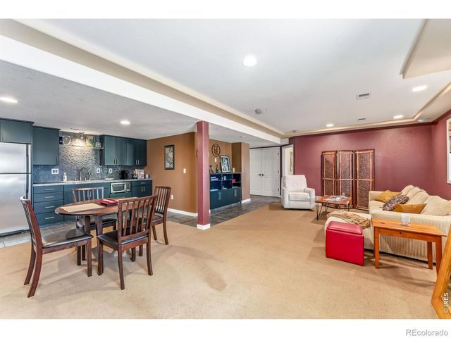 11693 Montgomery Circle, Longmont, CO 80504