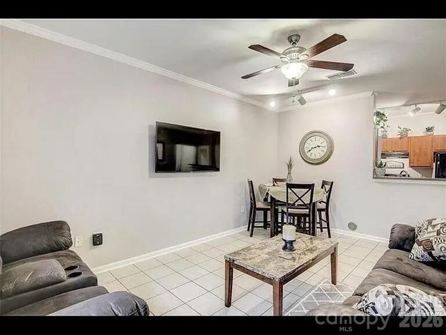 300 Vista Lake Drive 3, Candler, NC 28715
