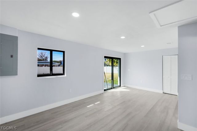 1389 Pine AVE, North Fort Myers, FL 33917