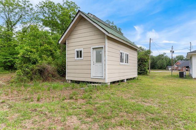 610 Ott Street, Branchville, SC 29432