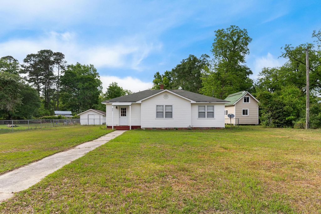 610 Ott Street, Branchville, SC 29432