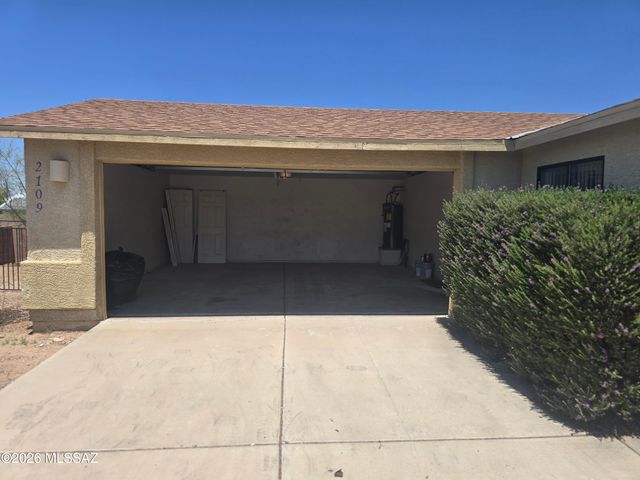 2109 E Pinal Vista, Tucson, AZ 85713