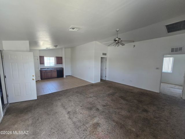 2109 E Pinal Vista, Tucson, AZ 85713