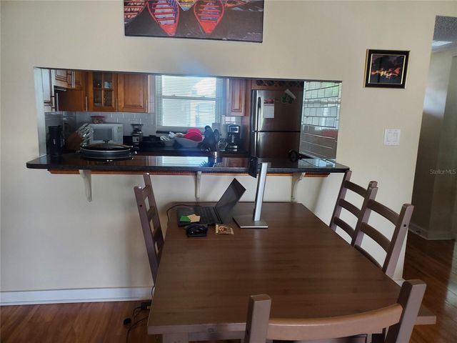 7701 STARKEY ROAD 324, Seminole, FL 33777
