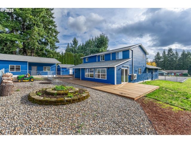 103 KINGSLEY Dr, Castle Rock, WA 98611