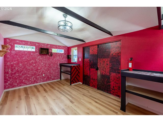 103 KINGSLEY Dr, Castle Rock, WA 98611