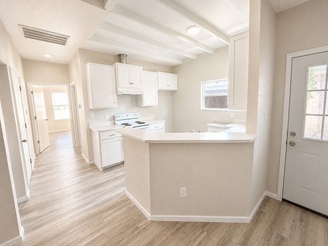 221 San Angelo Avenue, Benbrook, TX 76126