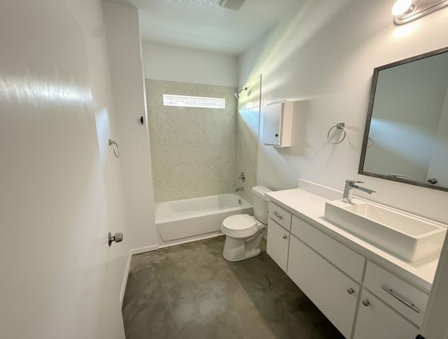221 San Angelo Avenue, Benbrook, TX 76126