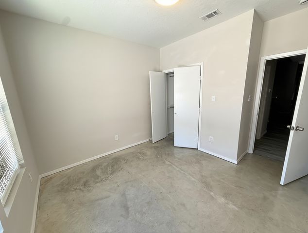 221 San Angelo Avenue, Benbrook, TX 76126