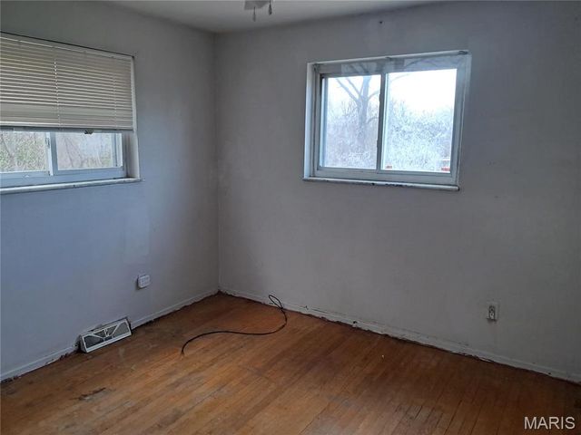 2944 Raw Wind Drive, High Ridge, MO 63049