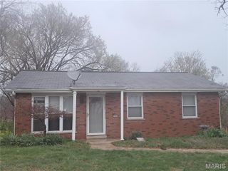 2944 Raw Wind Drive, High Ridge, MO 63049