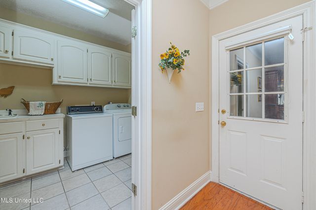 23 Carriage Court Place, Brandon, MS 39047