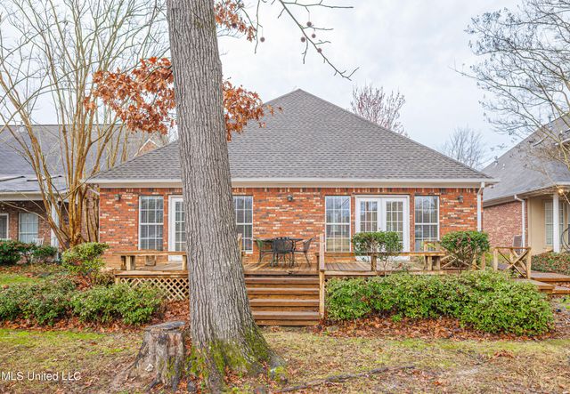 23 Carriage Court Place, Brandon, MS 39047