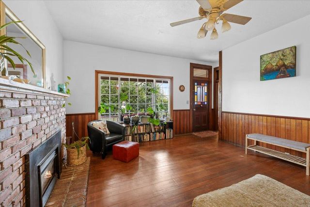 3072 Griffin Creek Road, Medford, OR 97501