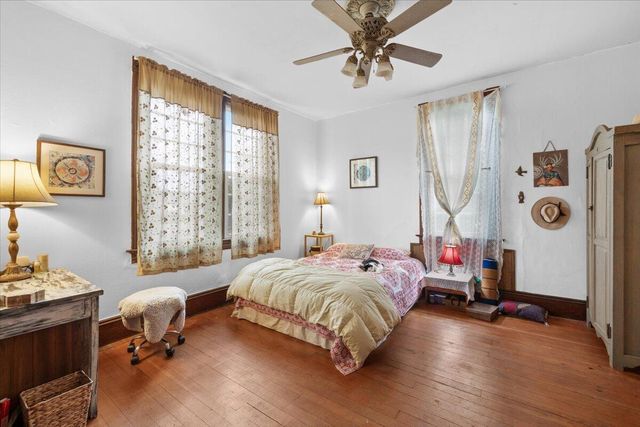 3072 Griffin Creek Road, Medford, OR 97501