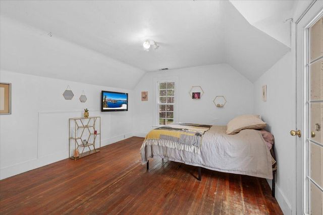 3072 Griffin Creek Road, Medford, OR 97501