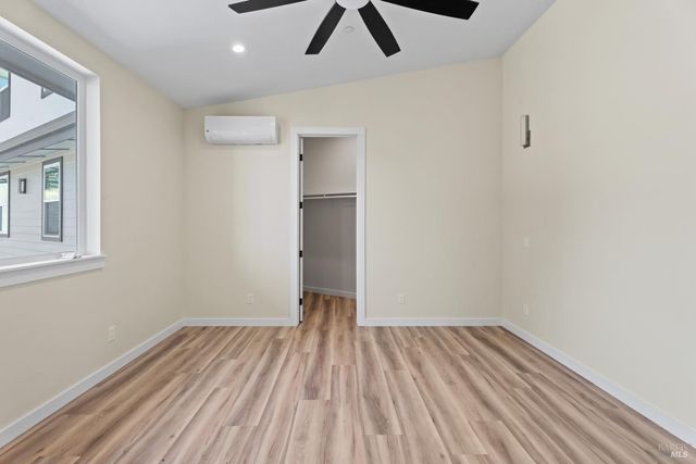 868 Sanel Dr, Ukiah, CA 95482