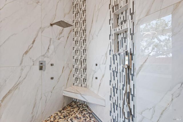 868 Sanel Dr, Ukiah, CA 95482