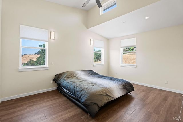 868 Sanel Dr, Ukiah, CA 95482