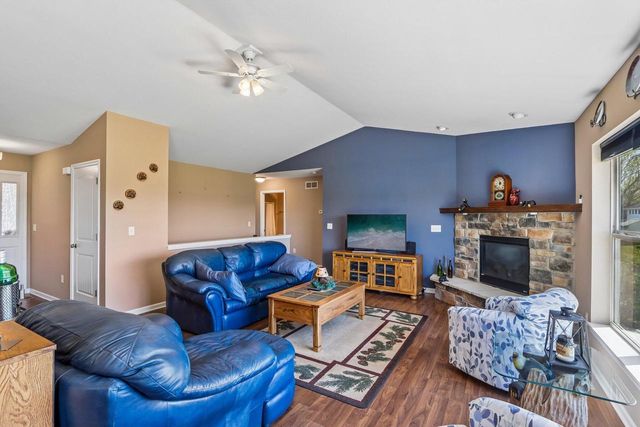347 Homestead DRIVE, Twin Lakes, WI 53181