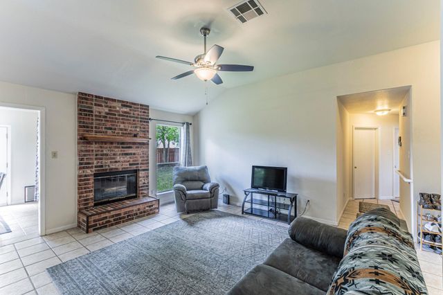 407 Sterling Manor CT, Temple, TX 76502