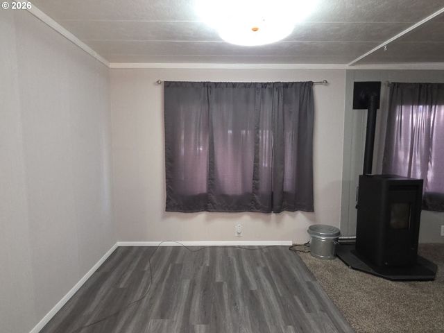 19776 Se STARK St 147, Portland, OR 97233