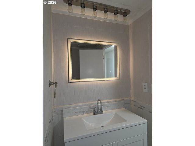19776 Se STARK St 147, Portland, OR 97233