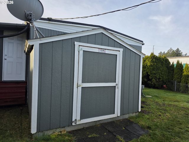 19776 Se STARK St 147, Portland, OR 97233