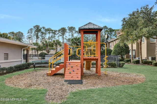 3904 VIA DI OLIVIA Court 40, Jacksonville, FL 32257