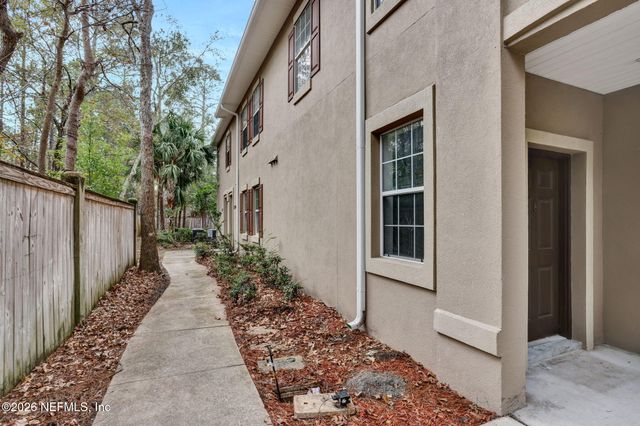 3904 VIA DI OLIVIA Court 40, Jacksonville, FL 32257