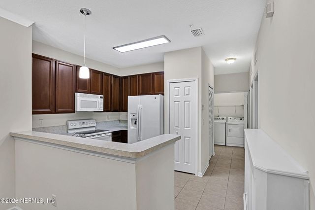 3904 VIA DI OLIVIA Court 40, Jacksonville, FL 32257