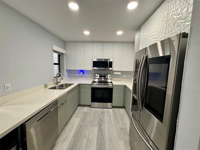 4174 Carambola Circle 4174, Coconut Creek, FL 33066