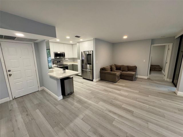 4174 Carambola Circle 4174, Coconut Creek, FL 33066