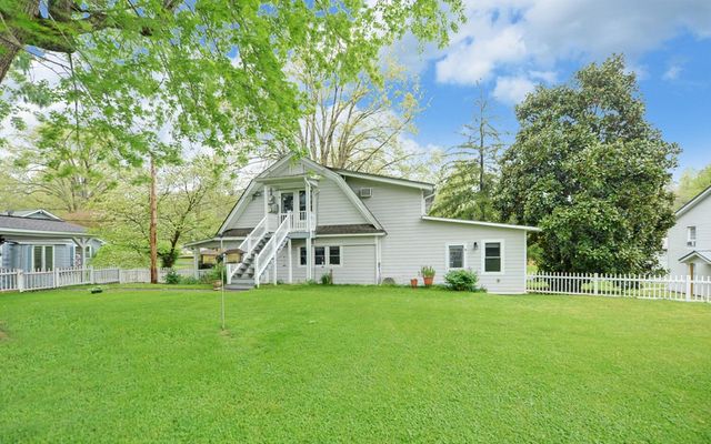 1082 Valley River Avenue, Murphy, NC 28906