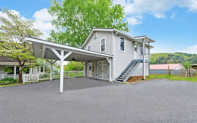 1082 Valley River Avenue, Murphy, NC 28906