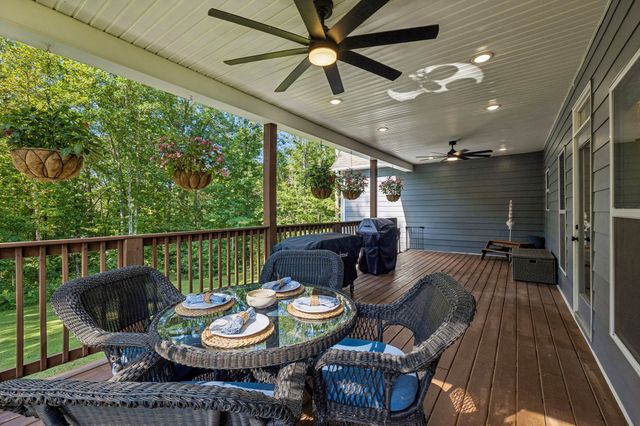 133 Old Highway 96, Burns, TN 37029