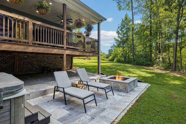 133 Old Highway 96, Burns, TN 37029