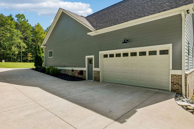 133 Old Highway 96, Burns, TN 37029