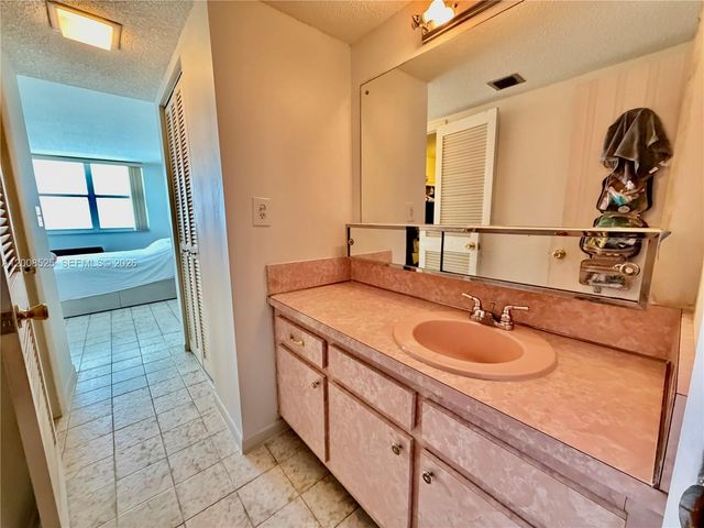 1410 S Ocean Dr 607, Hollywood, FL 33019
