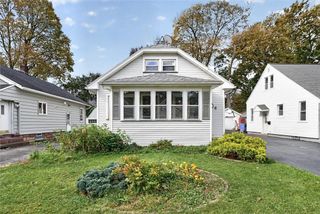 104 Castleford Road, Greece, NY 14616